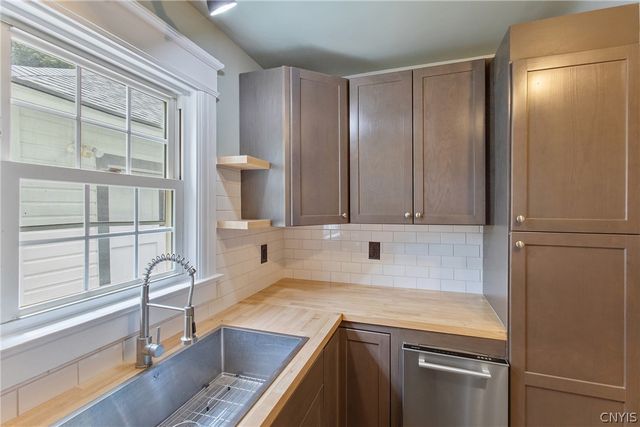 16 North 5th Street, Fulton, NY 13069