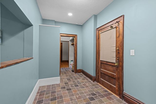1204 Harmon Place 4, Minneapolis, MN 55403