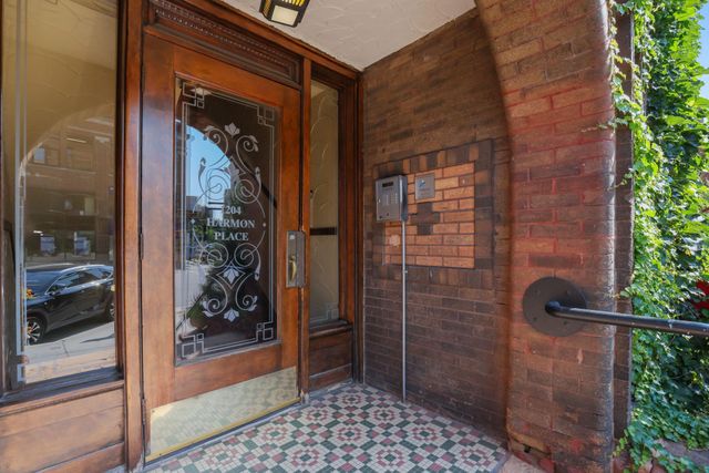 1204 Harmon Place 4, Minneapolis, MN 55403