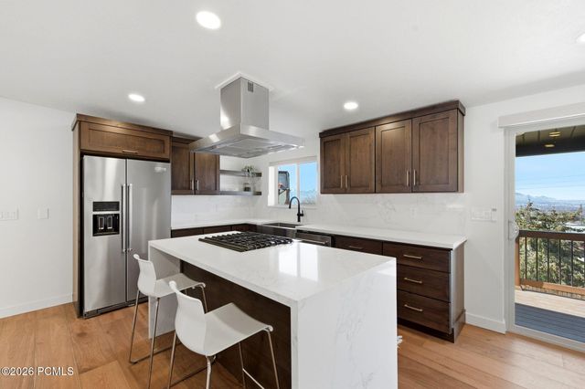 3206 S Kaibab Way, Salt Lake City, UT 84109