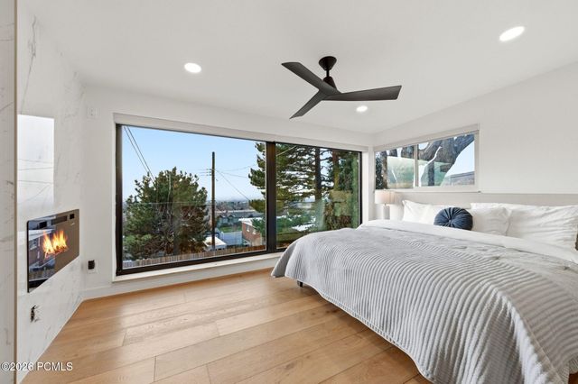 3206 S Kaibab Way, Salt Lake City, UT 84109