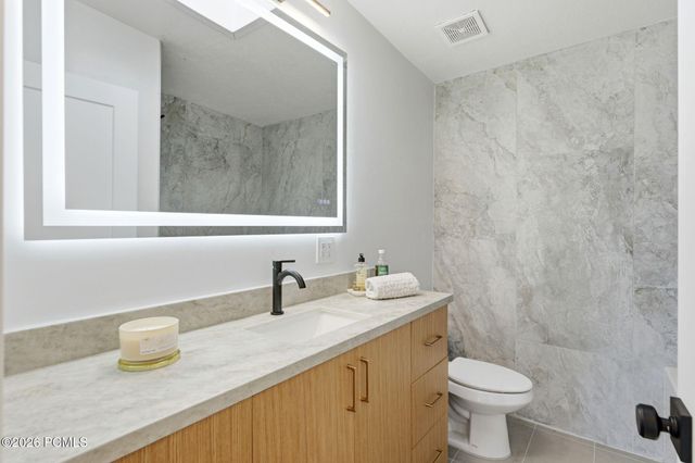 3206 S Kaibab Way, Salt Lake City, UT 84109