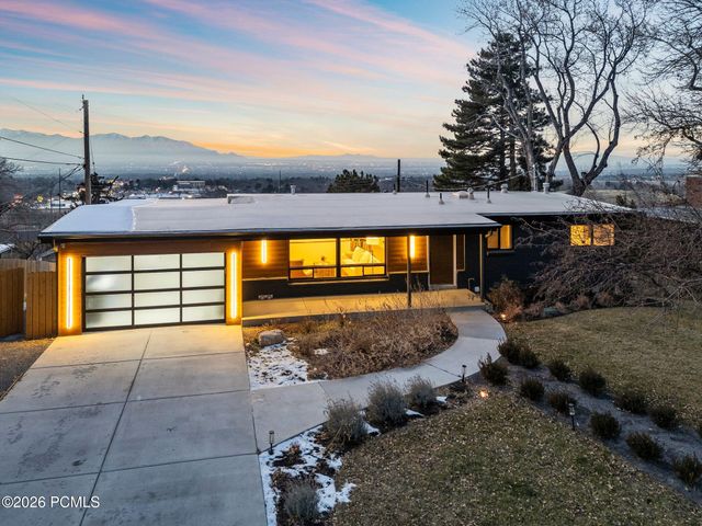 3206 S Kaibab Way, Salt Lake City, UT 84109