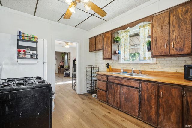 1834 Howell Street, Fort Wayne, IN 46808