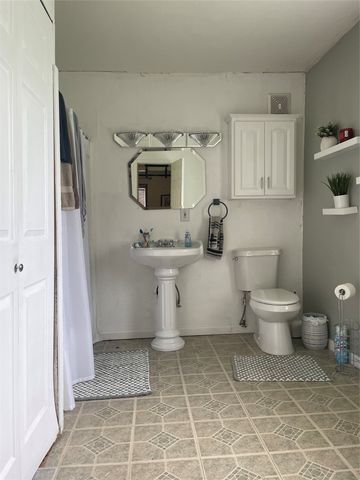 308 Woodhaven Boulevard, Duncanville, TX 75116