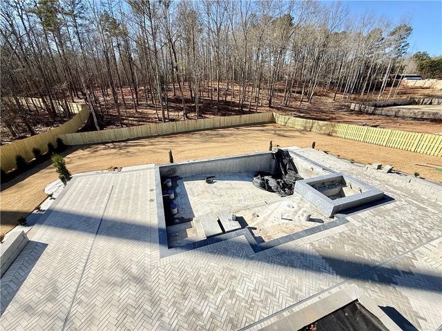 6996 Deaton Henry Road, Flowery Branch, GA 30542