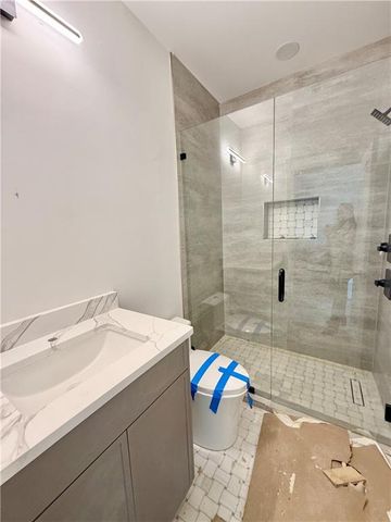 6996 Deaton Henry Road, Flowery Branch, GA 30542