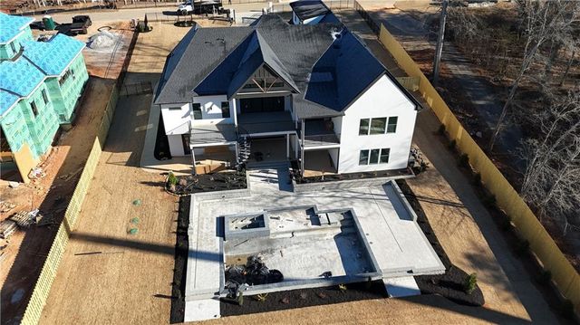 6996 Deaton Henry Road, Flowery Branch, GA 30542