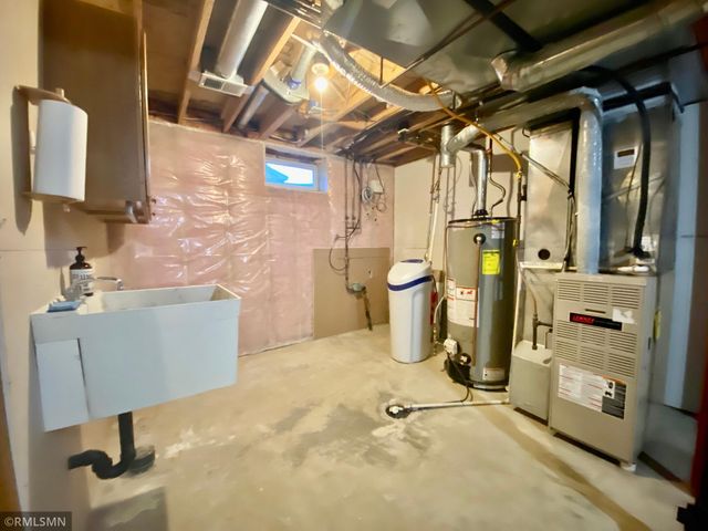 420 Birch Street NE, Lonsdale, MN 55046