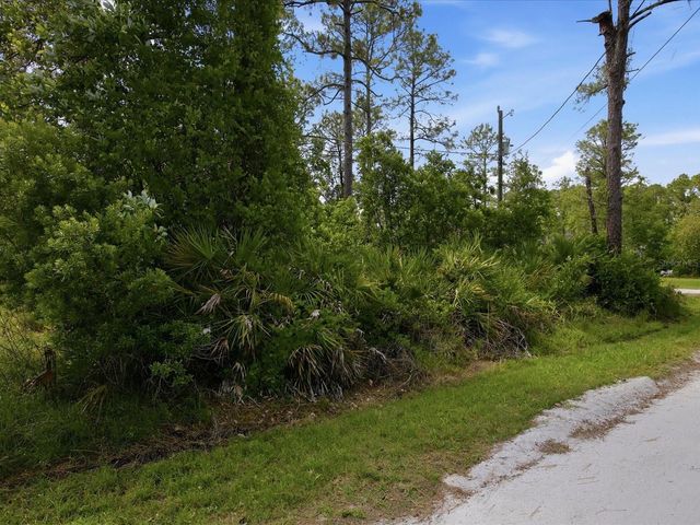 1340 EAST PARKWAY, Deland, FL 32724
