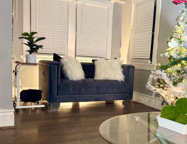 3309 Phoenix Avenue, Cheviot, OH 45211