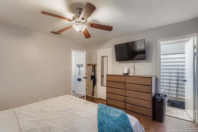 9411 Cliff Way, San Antonio, TX 78250