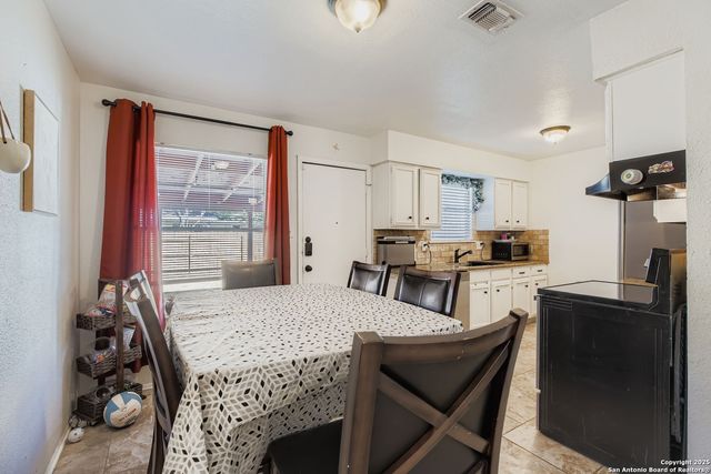 9411 Cliff Way, San Antonio, TX 78250