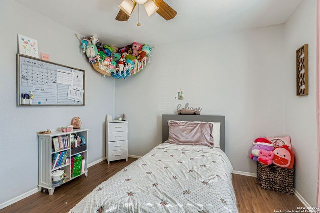 9411 Cliff Way, San Antonio, TX 78250