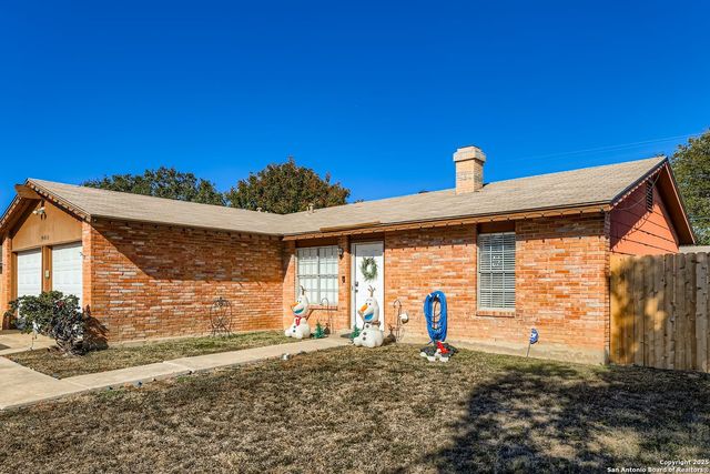 9411 Cliff Way, San Antonio, TX 78250