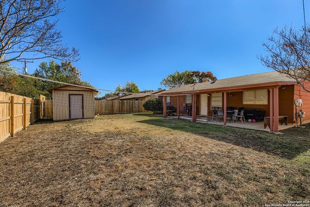 9411 Cliff Way, San Antonio, TX 78250