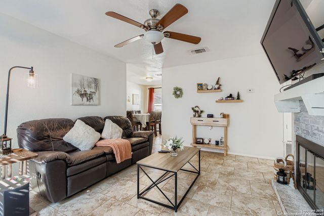 9411 Cliff Way, San Antonio, TX 78250