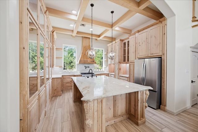4408 Veal Station Road, Weatherford, TX 76085