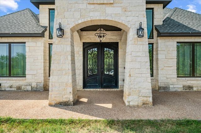 4408 Veal Station Road, Weatherford, TX 76085