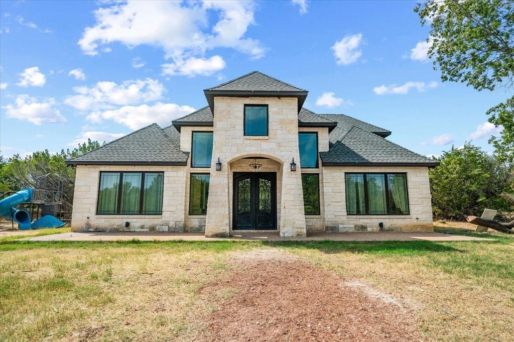 4408 Veal Station Road, Weatherford, TX 76085