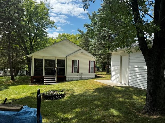 351 Skyline Drive, Edgerton, WI 53534