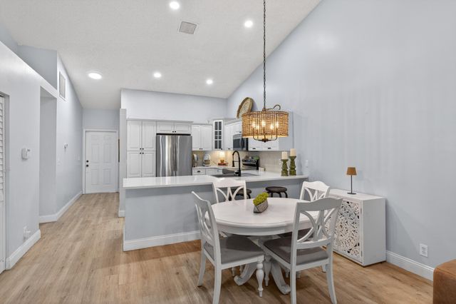 9001 NW 61st Street 111, Tamarac, FL 33321