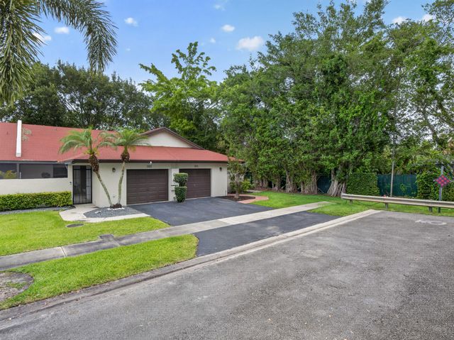 9001 NW 61st Street 111, Tamarac, FL 33321
