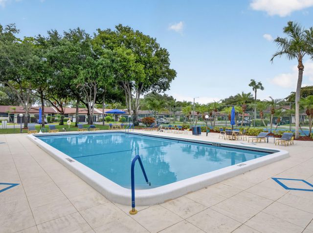 9001 NW 61st Street 111, Tamarac, FL 33321