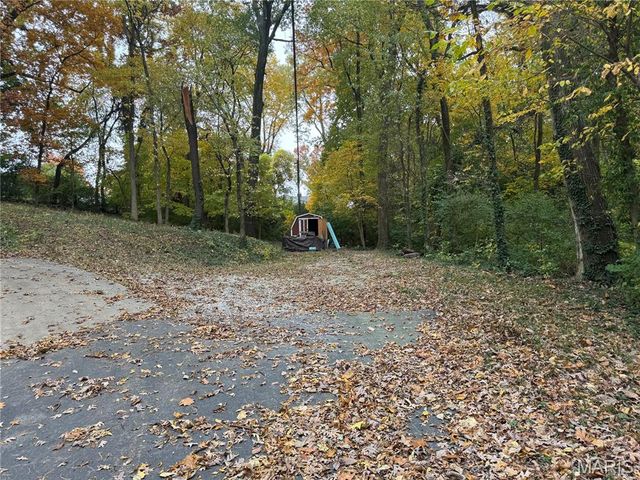 38 Smalling Court, Belleville, IL 62223