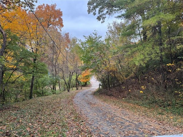 38 Smalling Court, Belleville, IL 62223