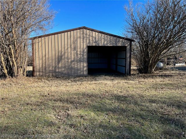2550 N Wheeler, Sallisaw, OK 74955