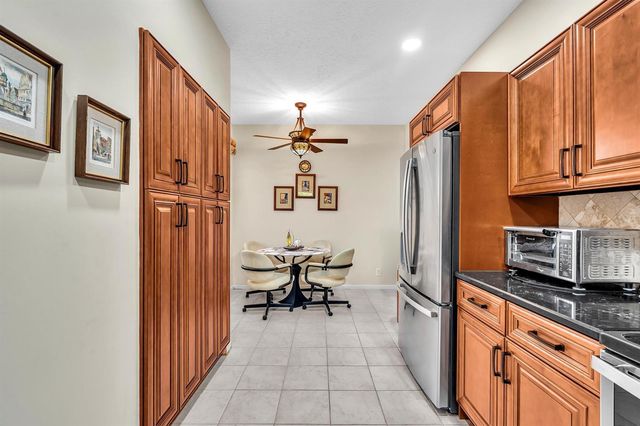 5819 GRAND HARBOUR Circle, Boynton Beach, FL 33437