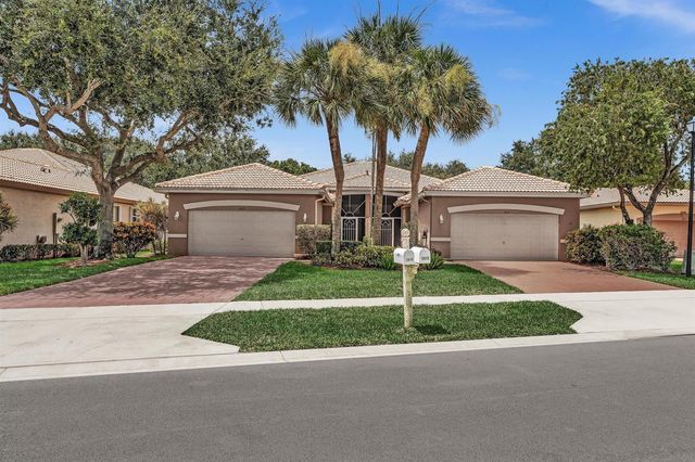 5819 GRAND HARBOUR Circle, Boynton Beach, FL 33437