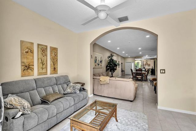 5819 GRAND HARBOUR Circle, Boynton Beach, FL 33437