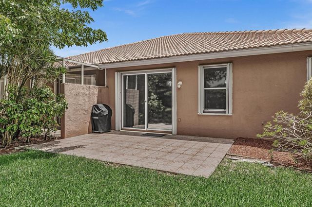 5819 GRAND HARBOUR Circle, Boynton Beach, FL 33437