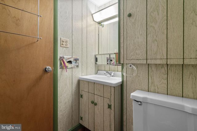 17604 PRINCE EDWARD DR, Olney, MD 20832