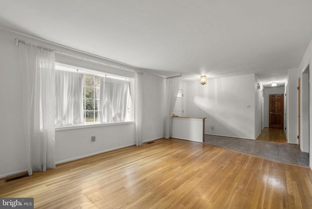 17604 PRINCE EDWARD DR, Olney, MD 20832