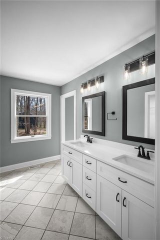 270 Sweet Autumn Lane, Lexington, NC 27295