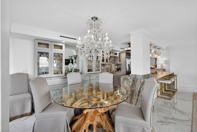 5510 N Ocean Drive 7-b, Singer Island, FL 33404