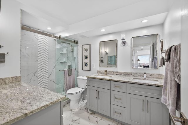 5510 N Ocean Drive 7-b, Singer Island, FL 33404