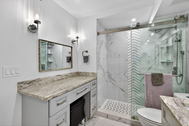 5510 N Ocean Drive 7-b, Singer Island, FL 33404