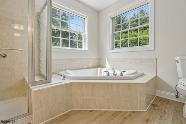 505 Holly Ln 505, Cedar Grove Twp., NJ 07009