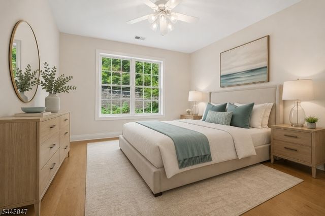505 Holly Ln 505, Cedar Grove Twp., NJ 07009