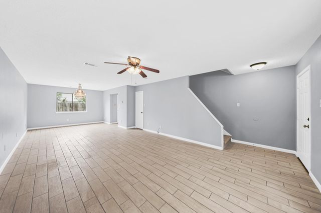 5715 Guadalupe Drive, Dickinson, TX 77539