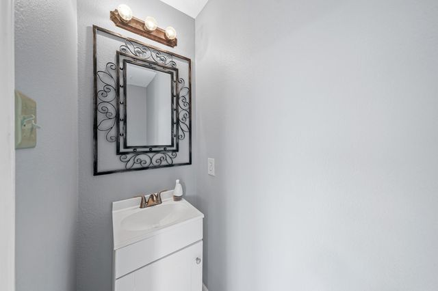 5715 Guadalupe Drive, Dickinson, TX 77539