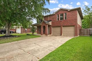 5715 Guadalupe Drive, Dickinson, TX 77539