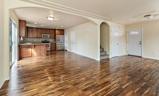 450 Freeman Road, Central Point, OR 97502