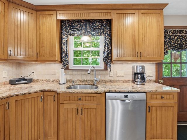 103 Francis Ave., Shrewsbury, MA 01545