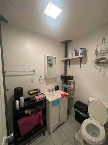 2820 W Slauson Avenue, Los Angeles, CA 90043