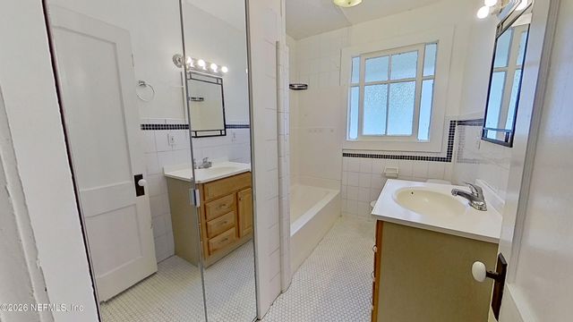 2210 MYRA Street 3, Jacksonville, FL 32204